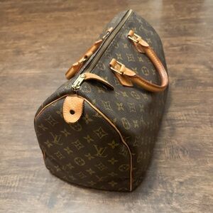 Louis Vuitton Speedy 35 Monogram Handbag